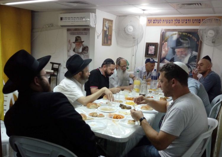 י"ב תמוז בסניף עזרת אחים באר שבע